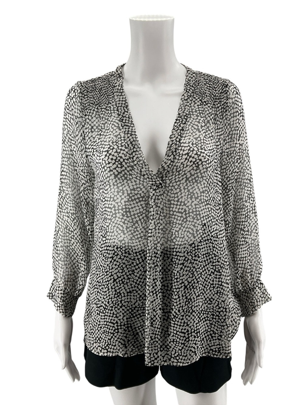 Joie Black & White Printed Women's Blouse - Lightweight V-Neck Top with buttons